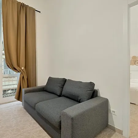 Dei Mille Apartment La Spezia